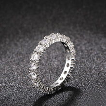 Load image into Gallery viewer, Unique Shaped Luxury Wedding Ring